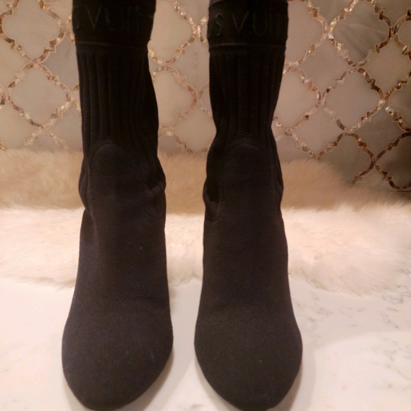 Louis Vuitton Silhouette monogrammed sock boot - Picture 9 of 10